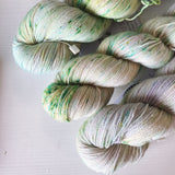 Beeston Bump - Hand dyed DK yarn 100g/225M superwash merino