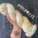 FUNFETTI - Hand dyed Sock yarn 100g/425m superwash merino