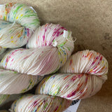 FUNFETTI - Hand dyed Sock yarn 100g/425m superwash merino