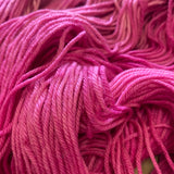 RASPBERRY - Hand dyed DK yarn 100g/225M superwash merino