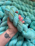 Yarmouth Hippodrome - Hand dyed SLUB 4ply/sock yarn 100g/400m superwash merino, nylon blend