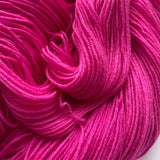 Follow the Sun - Hand dyed 4ply/sock yarn 100g/425m superwash merino, nylon blend