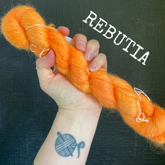 Rebutia  - Hand dyed - lace weight yarn - 50g/420m - kid mohair - silk