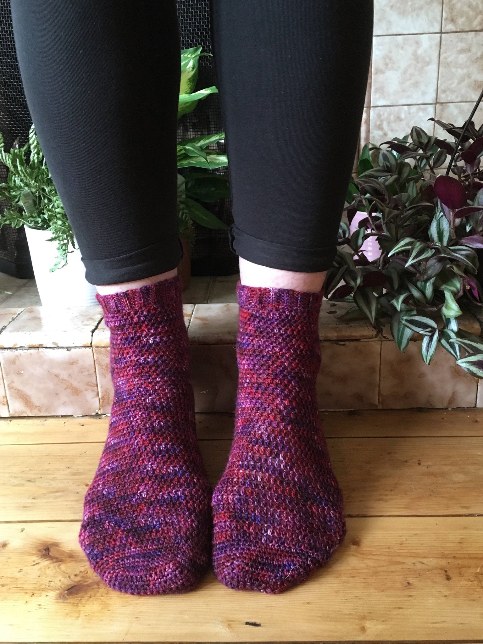 Crochet Pattern - Trillium Socks – Vicki Brown Designs
