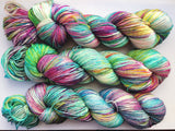 Hendricks - Hand dyed 4ply/sock yarn 100g/425m superwash merino, nylon blend